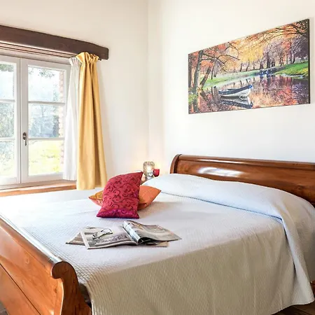 וילה La Di Dante 6, Emma *