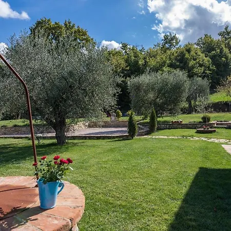 La Di Dante 6, Emma Villa Città della Pieve