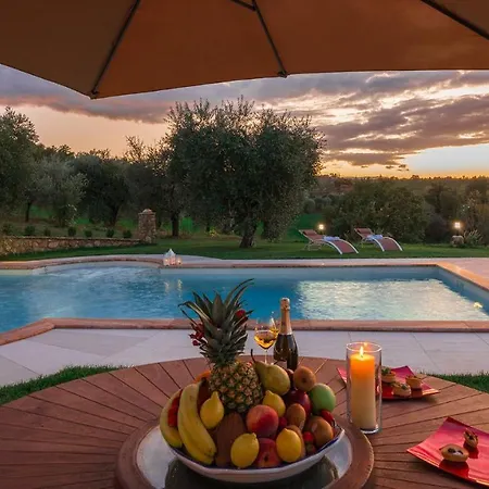 La Di Dante 6, Emma וילה